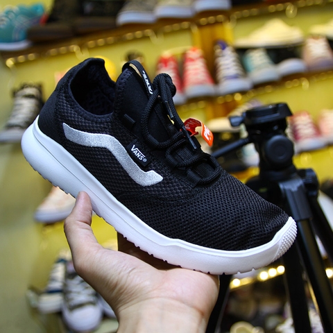 Vans thấp cổ vải đen VTVD008