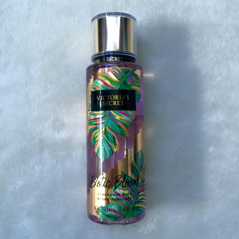 Body Mist VS Exotic Bloom