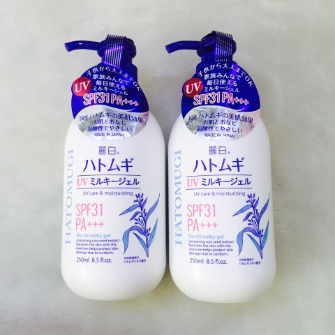 Lotion dưỡng da Body chống nắng ban ngày