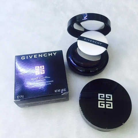 Phấn nước Cushion Givenchy