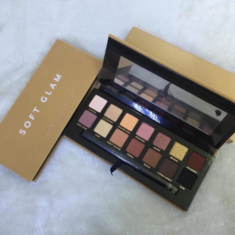 Bảng phấn mắt Anastasia Beverly Hills Soft Glam Palette