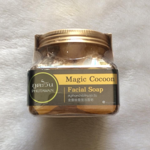 Kén Tằm Vàng Xà Phòng Phutawan Magic Cocoon Facial Soap