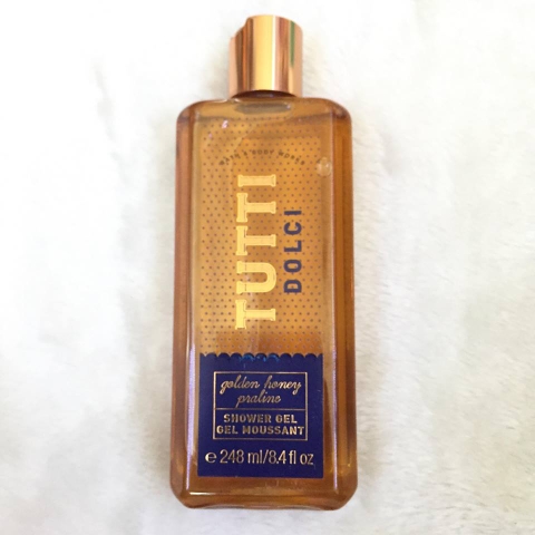 Sữa tắm Bath & Body Works Tutti Dolci Golden Honey Praline