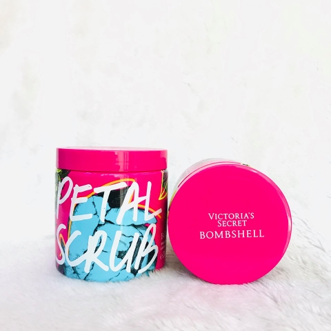 Tẩy Tế Bào Chết Victoria’s Secret Petal Scrub Smoothing Body Polish