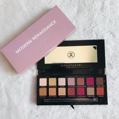 Phấn mắt Modern Renaissance 