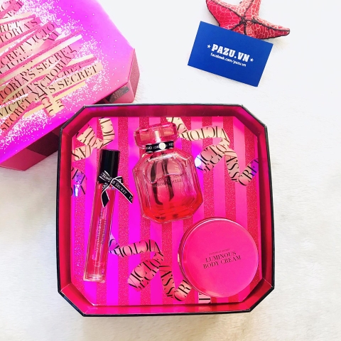 Set Victoria's Secret Bombshell