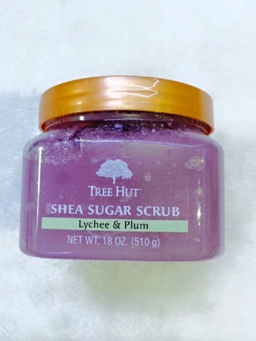 Tẩy Tế Bào Chết Tree Hut Shea Sugar Scrub, Lychee & Plum