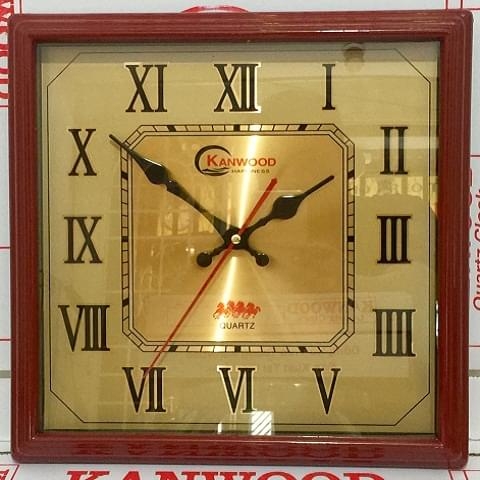 Đồng hồ treo tường 12K số la mã