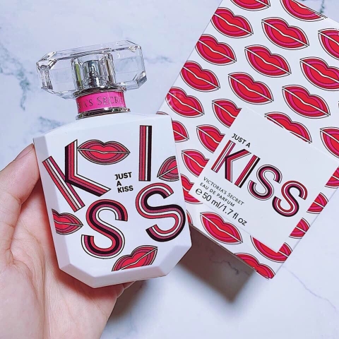 Nước Hoa Victoria's Secret Just A Kiss EDP 50ML (New 2019)