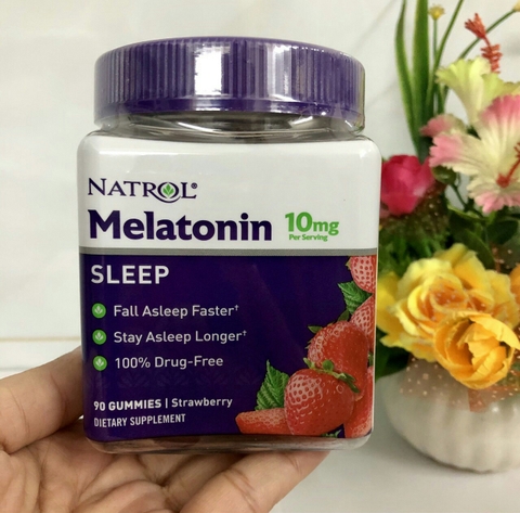 Thực phẩm chức năng Kẹo dẻo ngủ ngon Natrol Gummies Melatonin 10mg vị dâu của Mỹ