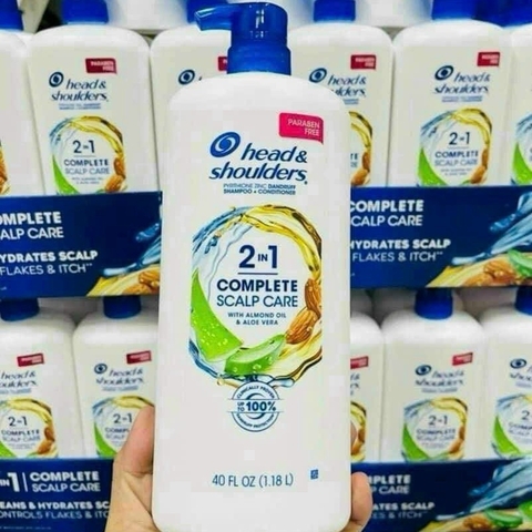 Dầu gội xả 2 in 1 hạnh nhân, nha đam Head & Shoulders Complete Scalp Care 1.18l