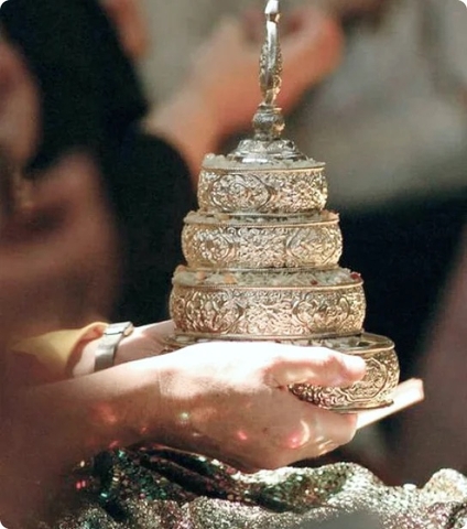 Mọi thứ bên trong mandala đều có mối liên hệ với nhau.