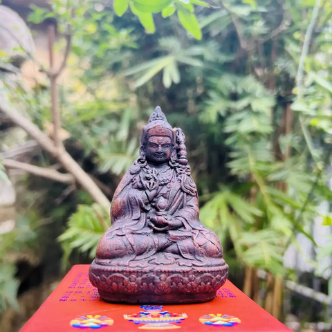 Tsa-tsa Pháp Tượng Liên Hoa Sinh