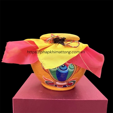 Bảo bình Tài Lộc của Zongsar Khyentse Rinpoche chế tác