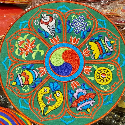 Đệm Lót Pháp Khí Thêu Tay Nepal