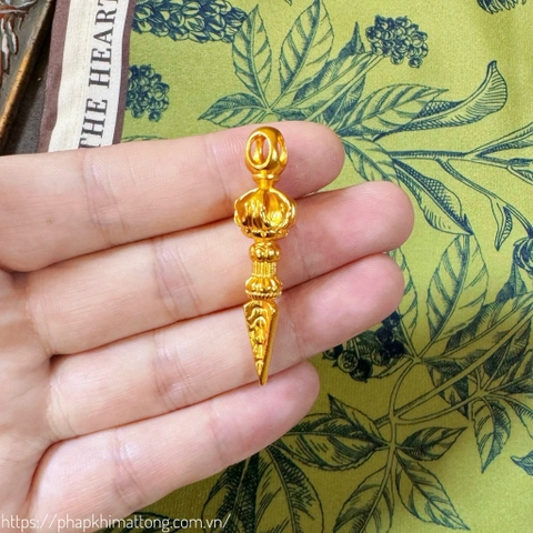 mặt dây hộ thân Sa Kim phong cách Tạng | Đại Bàng Kim Sí Điểu – Phổ Ba Kim Cang Chử hàng phục