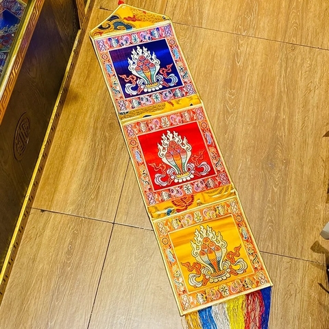 Vải treo trang trí