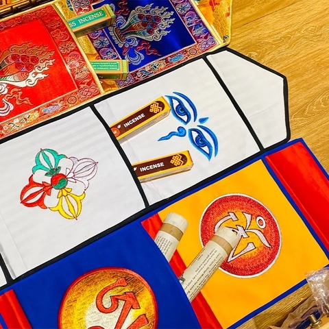 Vải treo trang trí