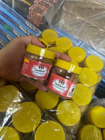 Nụ gỗ đàn hương đỏ