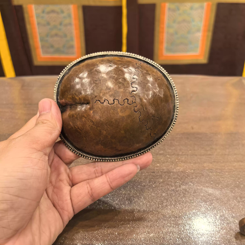 BÁT GABALA (KAPĀLA)