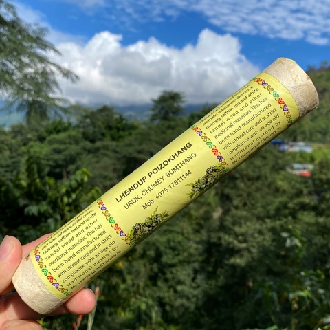 Hương cúng dường chư Phật Bồ Tát – Lhendup Poizokhang (Bhutan)