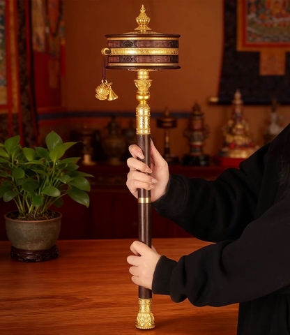 Kinh Luân cầm tay