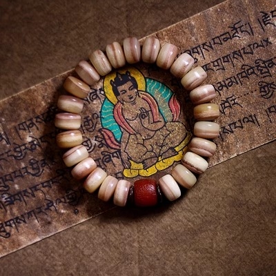Vòng tay xương trâu Yak