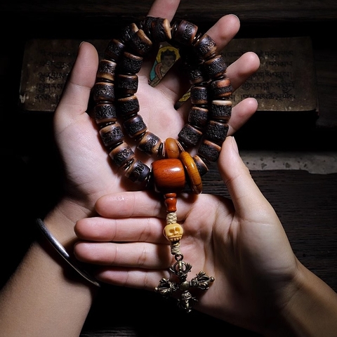 Vòng tay xương trâu yak