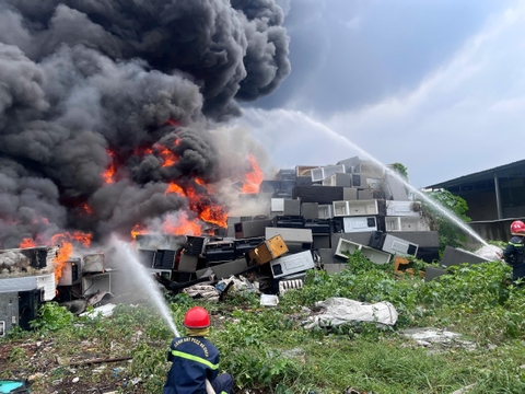 Phí bảo hiểm cháy nổ bắt buộc năm 2026: Cách tính, Bảng phí quy định và Ví dụ thực tế