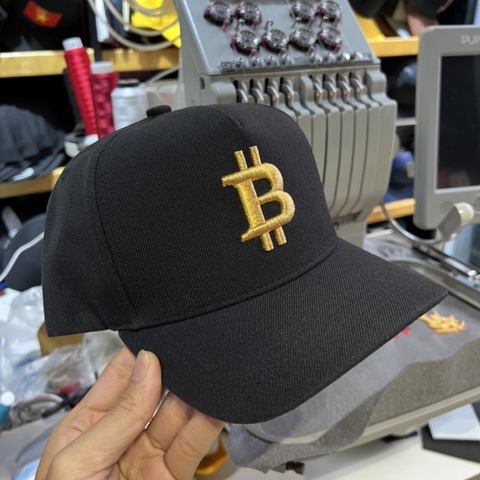 [CUSTOM] Nón thêu logo Bitcoin fom vuông trucker cap sâu đầu chất lượng cao brand One Hat