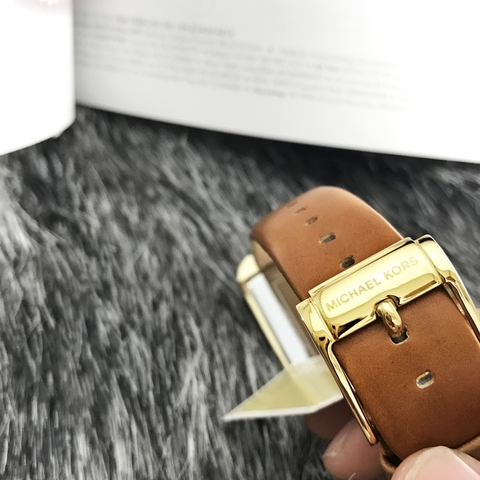 dong-ho-deo-tay-nu-sang-trong-mk2584-1