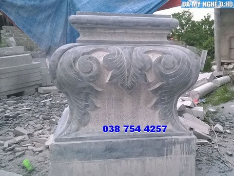 Mẫu chân tảng đá vuông chạm khắc hoa văn