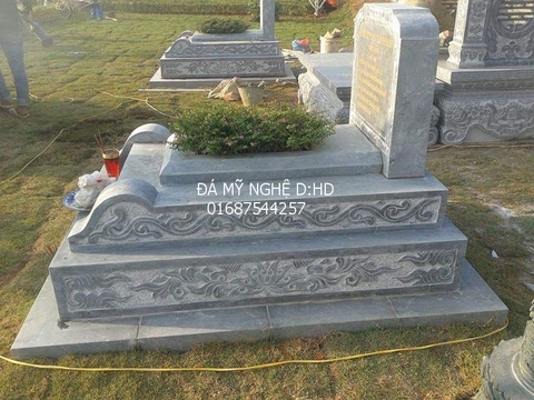 mộ đá khối 27