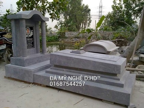 mộ đá khối 22