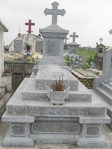 mộ công giáo bằng đá
