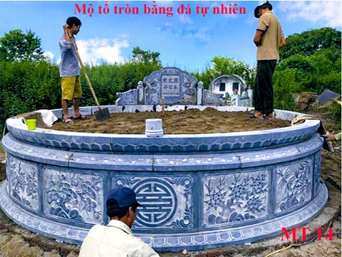 Mộ tổ tròn bằng đá 