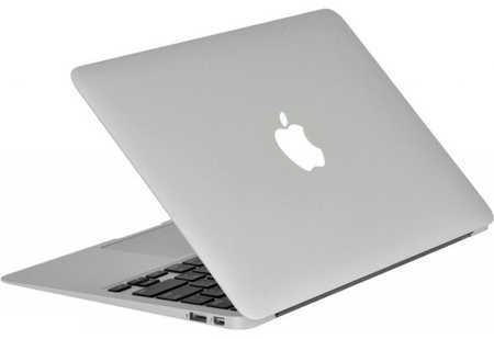 MacBook Air MD711 