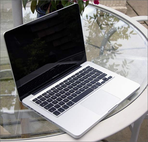 MacBook Pro MC374 - 13INCH - 2010/ Core 2 P8600 2.4GHz / Ram 4GB / HDD 320GB / Mới 99%
