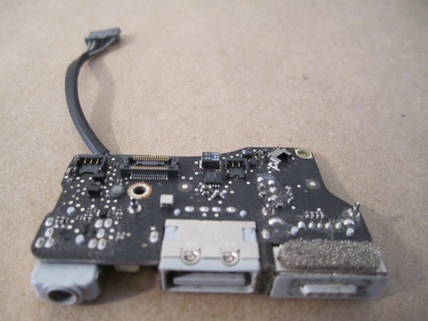 DC IN USB Jack Power Audio Board 820-2861-A 820-3057-A Apple MacBook Air 13inch A1369 2010 2011 MC503LL-A MC905 MC965 MD226 MD508