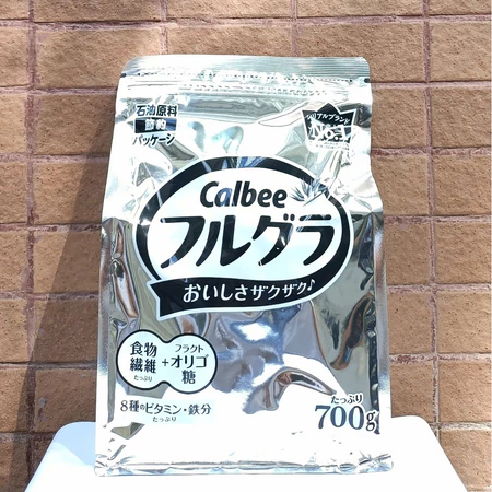 Ngũ cốc hoa quả Calbee 700g gói đỏ