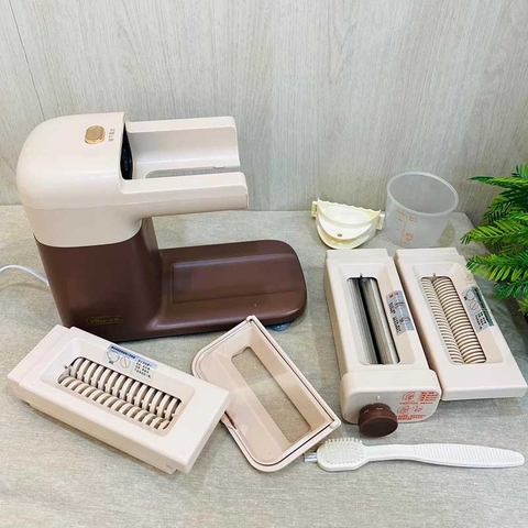 Máy làm mì tươi Bear - MGD03902