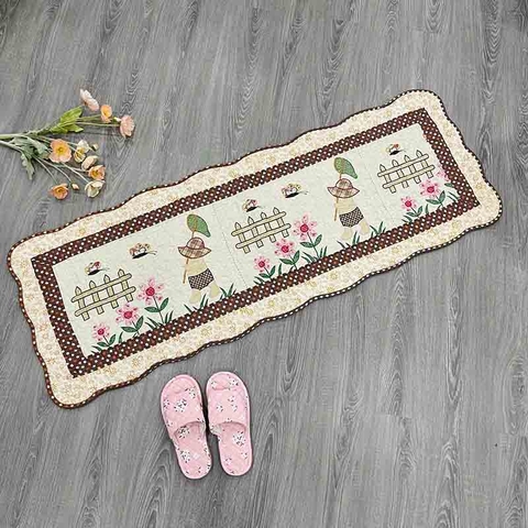 Thảm dài - Hàng rào nâu chấm bi - TDA00406