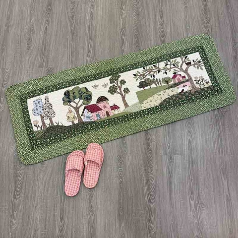 Thảm dài - ngôi nhà hồng viền xanh - TDA04721