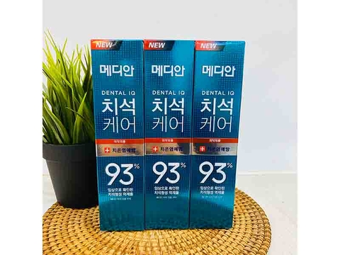 Kem đánh răng Median Deltal IQ 93% 120gr - màu xanh ngọc - VSM06202