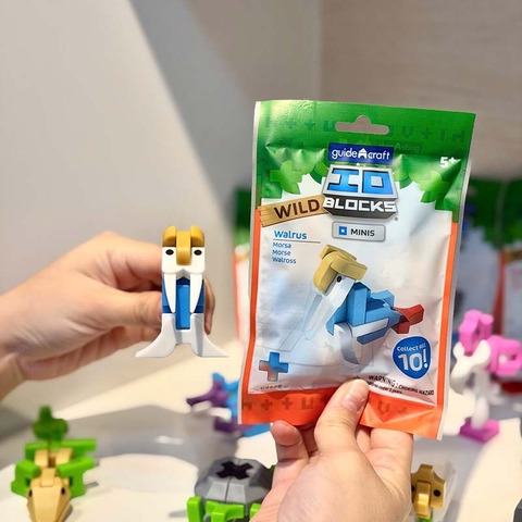 IO Blocks MinisWild Walrus 1 pack - G9626