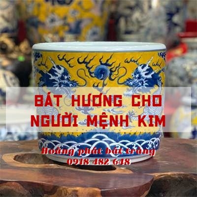 Mệnh Kim chọn bát hương màu gì? Chọn bát hương cho người mệnh Kim hợp phong thủy