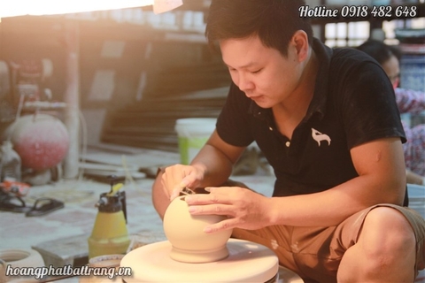 [ Góc ảnh đẹp ] Miệt mài với bàn tiện