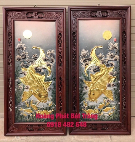 Tranh sứ đắp nổi cá chép " LÝ NGƯ VỌNG NGUYỆT " dát vàng 24K SP4923
