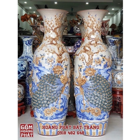 Lục bình sứ công thành danh ​​​​​​toại men rạn đắp nổi kênh bong 1m4