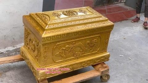 Quách gỗ vàng tâm trạm rồng